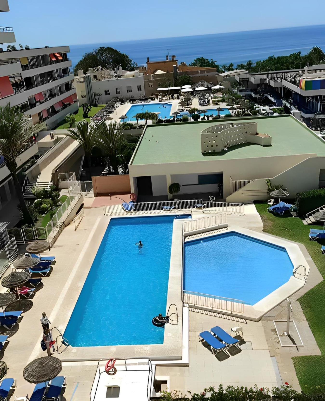 Spacious Studio In The Heart Of La Nogalera Torremolinos Eksteriør bilde